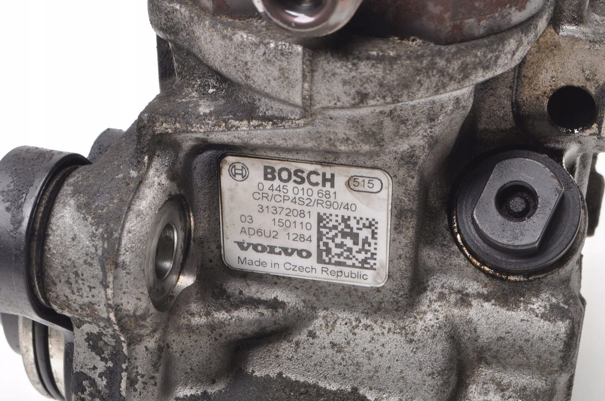 VOLVO S60 II V60 XC60 2.0 D3 136KM INJECTION PUMP 31372081 0445010681