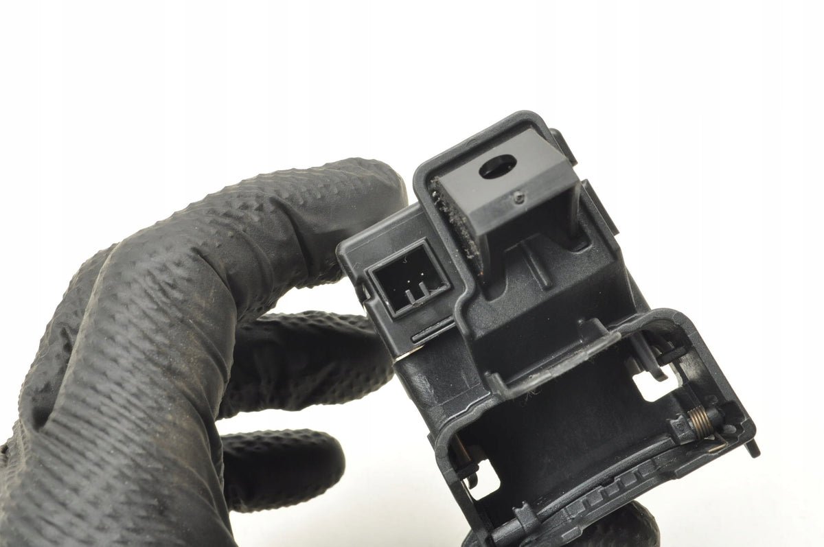 VOLVO S60 II V60 XC60 AND KEY IGNITION 6 BUTTONS 30659639