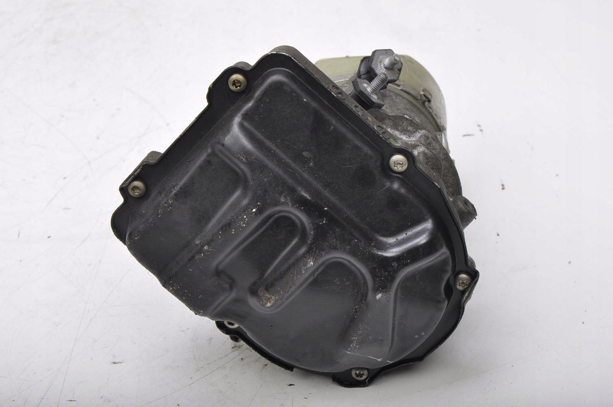 VOLVO S60 II V60 XC70 II 2.4 D POWER STEERING PUMP 31360442
