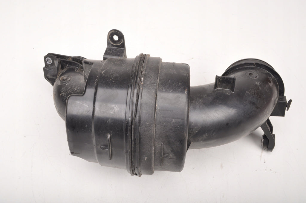 VOLVO S60 III 2.0 T5 AIR RESONATOR 31370245