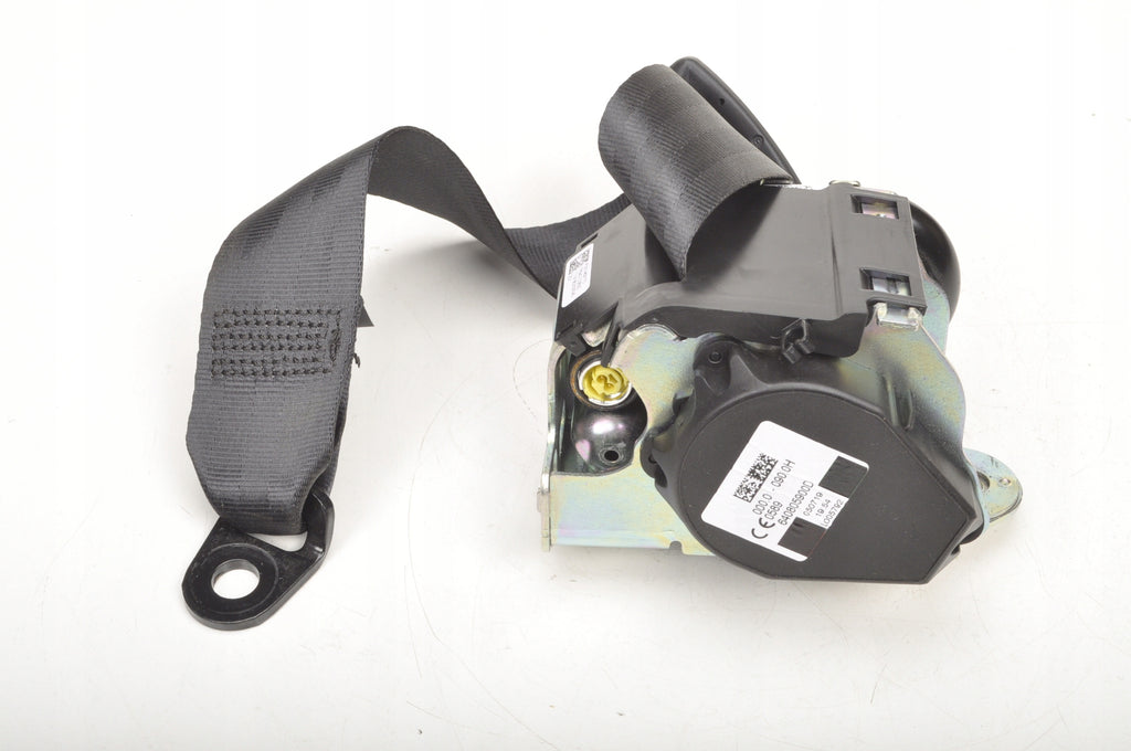 VOLVO S60 III SEAT BELT MIDDLE REAR 31462770