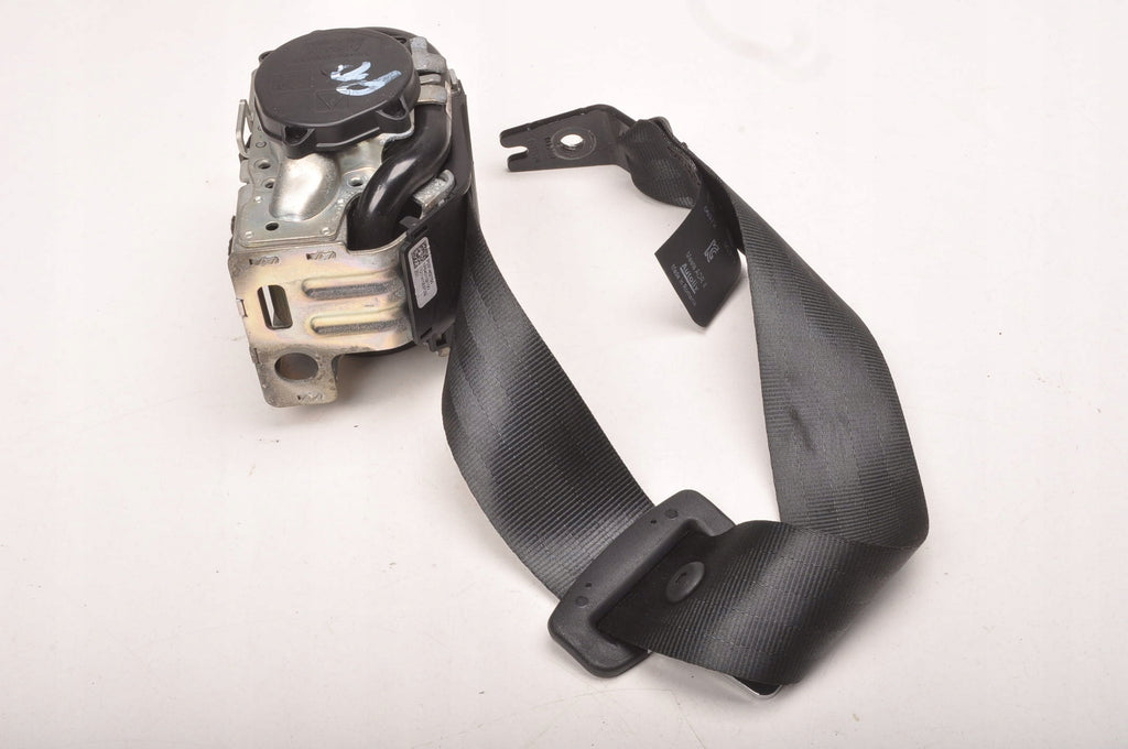 VOLVO S60 III SEAT BELT RIGHT REAR 2 ROW 31462756