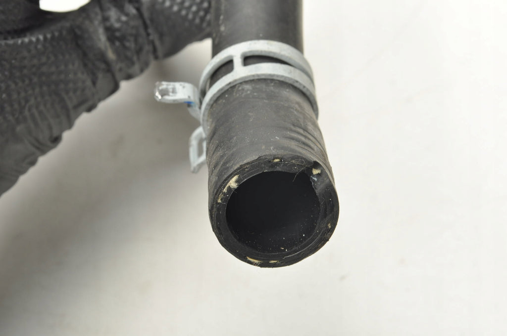 VOLVO S60 III V60 II 2.0 B4 Mild Hybrid PIPE WATER CABLE 2025R