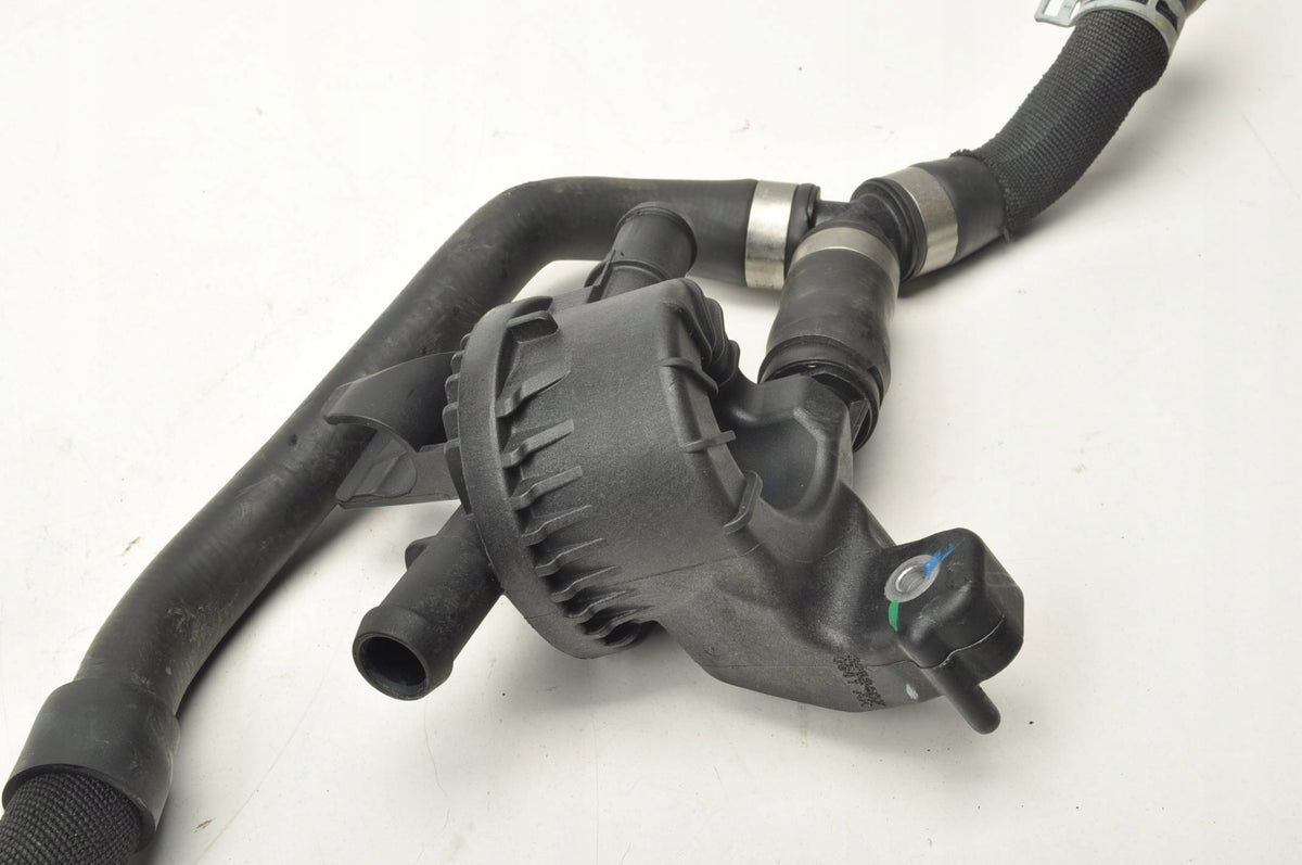 VOLVO S60 III V60 II 2.0 B4 Mild Hybrid WATER PUMP 2025R 32411174 3212407