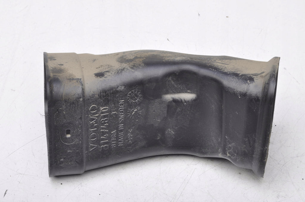 VOLVO S60 III V60 II 2.0 D AIR INTAKE PIPE 31474810
