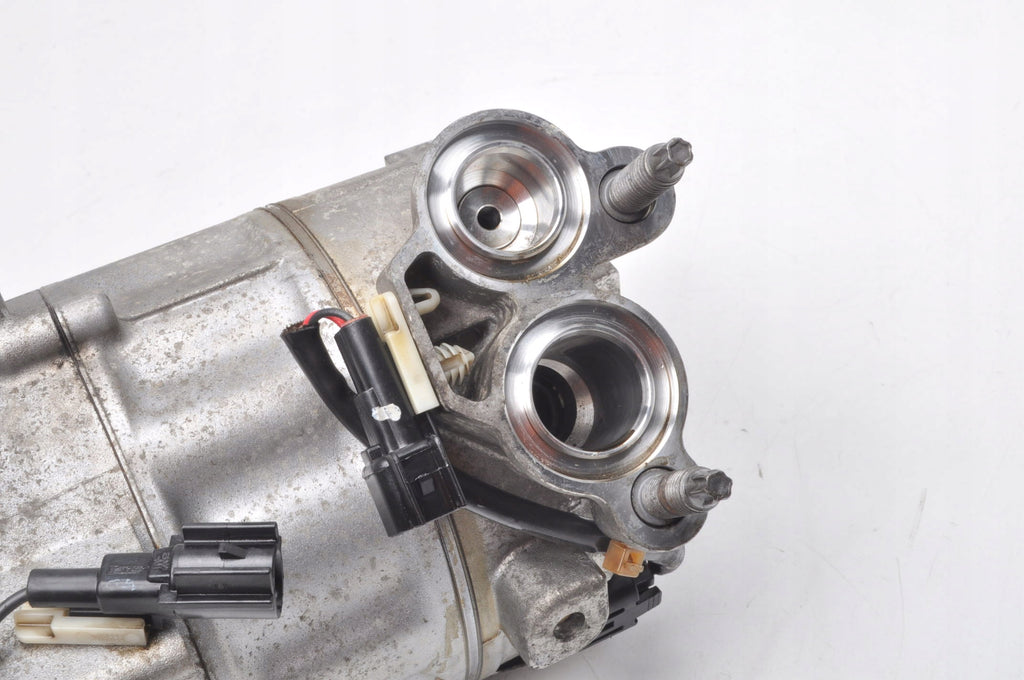 VOLVO S60 III V60 II 2.0 D3 150KM AIR CONDITIONING COMPRESSOR 31449067