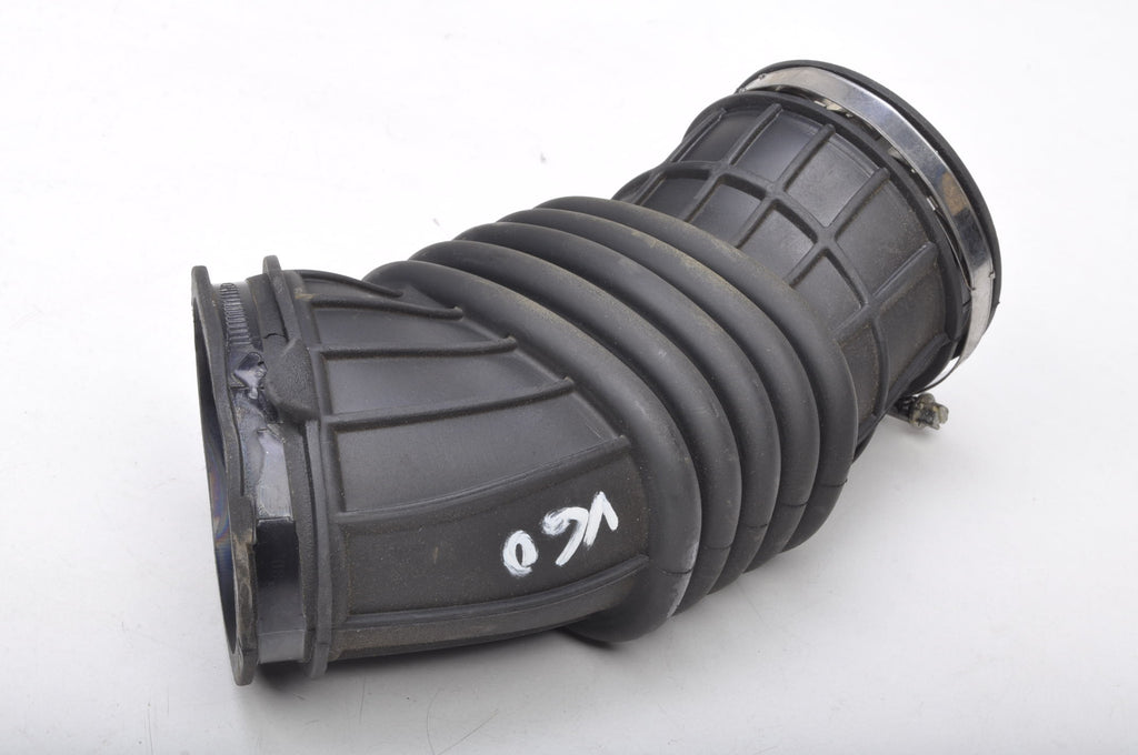 VOLVO S60 III V60 II AIR INTAKE PIPE 31370326
