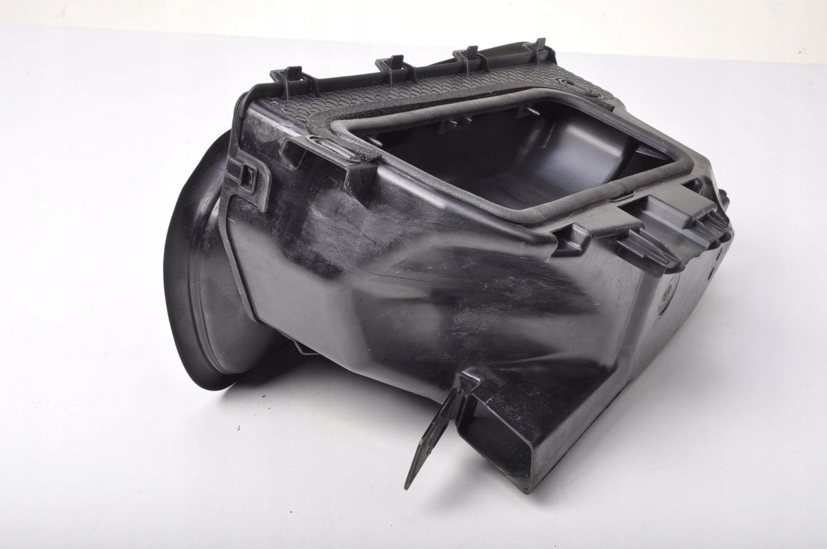 VOLVO S60 III V60 II AIR INTAKE PIPE 31651306