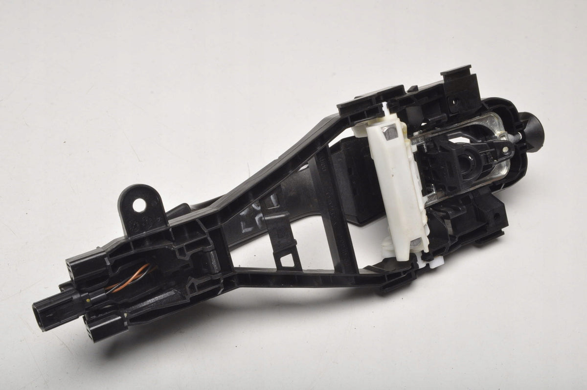 VOLVO S60 III V60 II DOOR HANDLE EXTERIOR LEFT FRONT UK