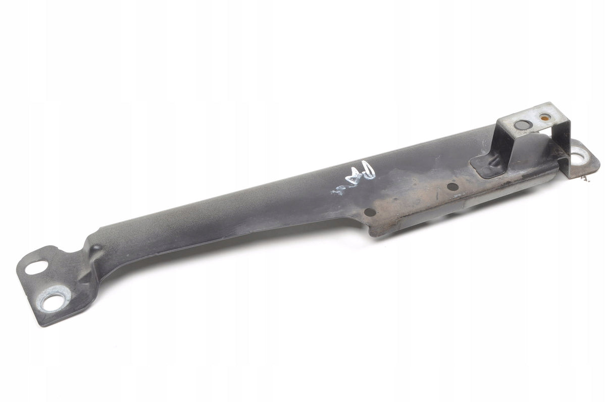 VOLVO S60 III V60 II FENDER MOUNT RIGHT 31468234