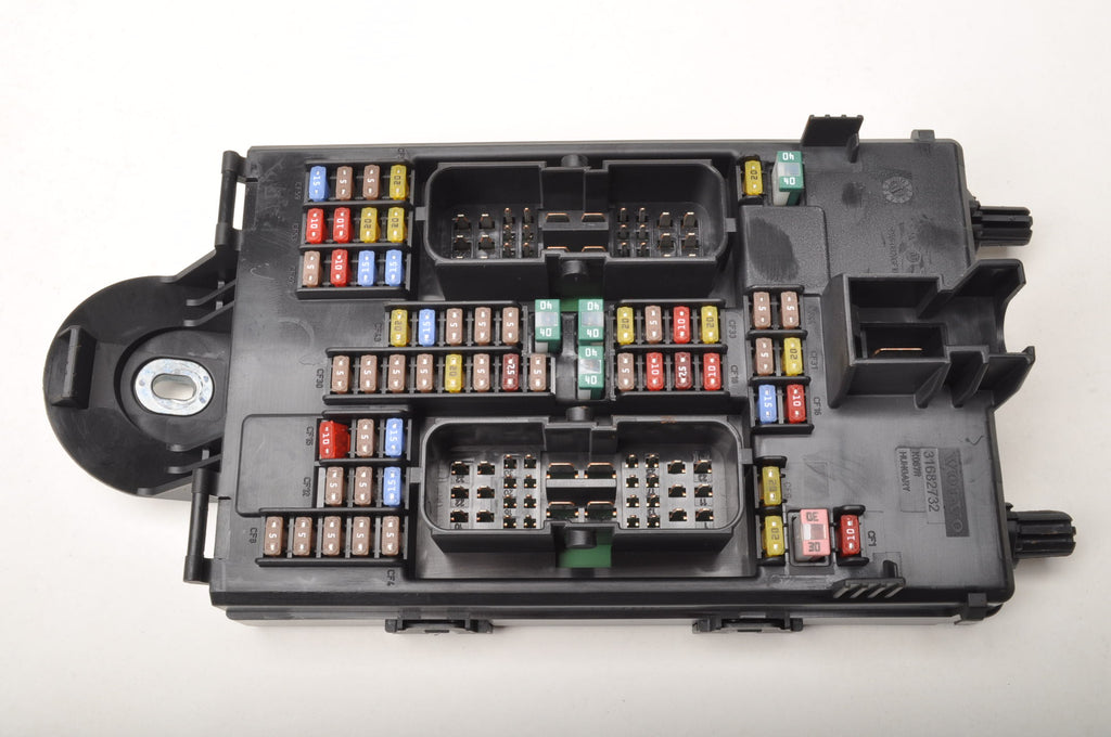 VOLVO S60 III V60 II FUSE BOX 32209198