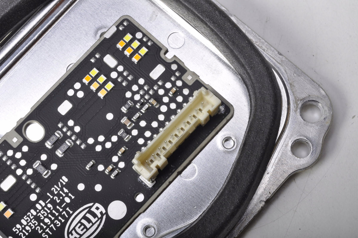 VOLVO S60 III V60 II LED MODULE 220157-01 219111-01