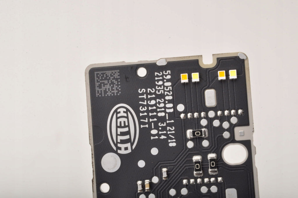VOLVO S60 III V60 II LED MODULE DRIVER 220157-01 LEFT
