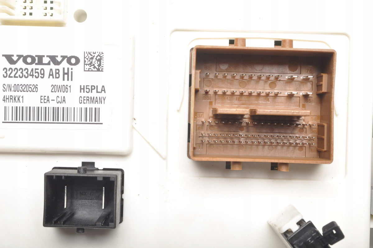 VOLVO S60 III V60 II MODULE CEM 32233459AB