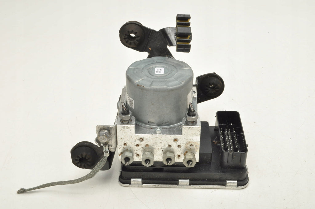 VOLVO S60 III V60 II PUMP ABS 32214772