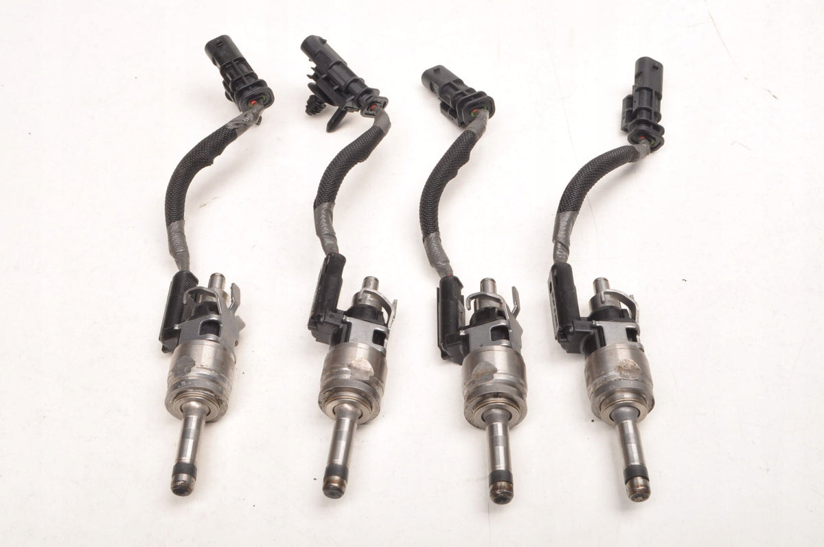 VOLVO S60 III V60 II S90 II V90 XC90 2.0 T5 T4 INJECTION INJECTOR 32140007