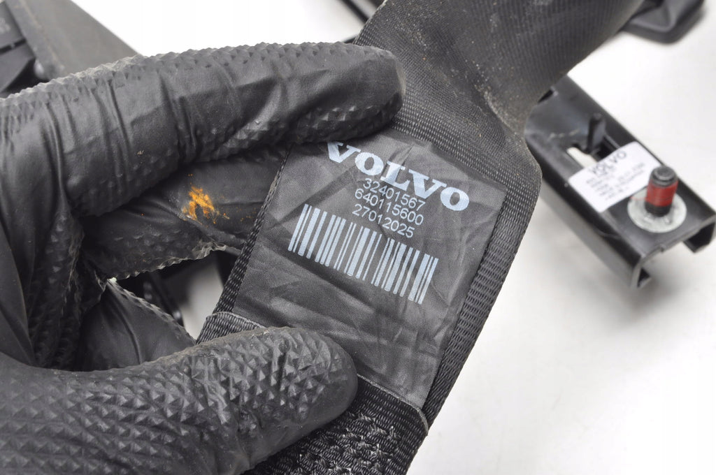 VOLVO S60 III V60 II SEAT BELT RIGHT FRONT 32401567
