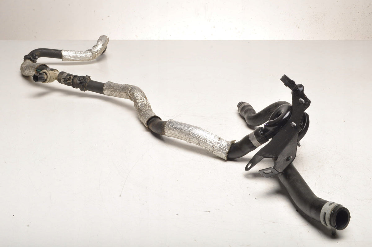 VOLVO S60 III V60 II T6 PIPE WATER LINE 31368325 32222172 31368487