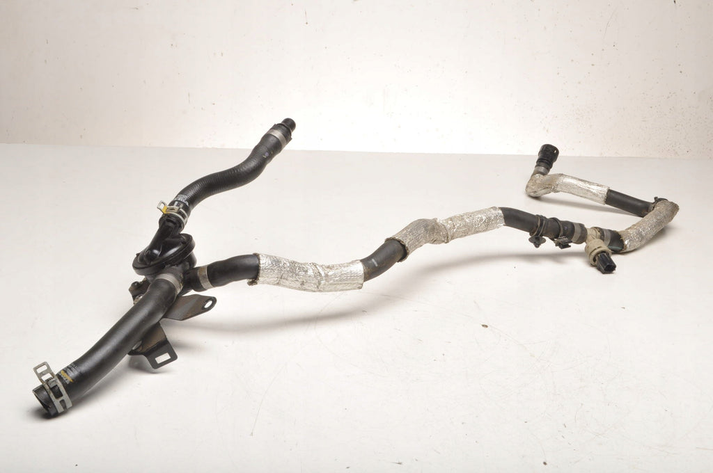 VOLVO S60 III V60 II T6 PIPE WATER LINE 31368325 32222172 31368487