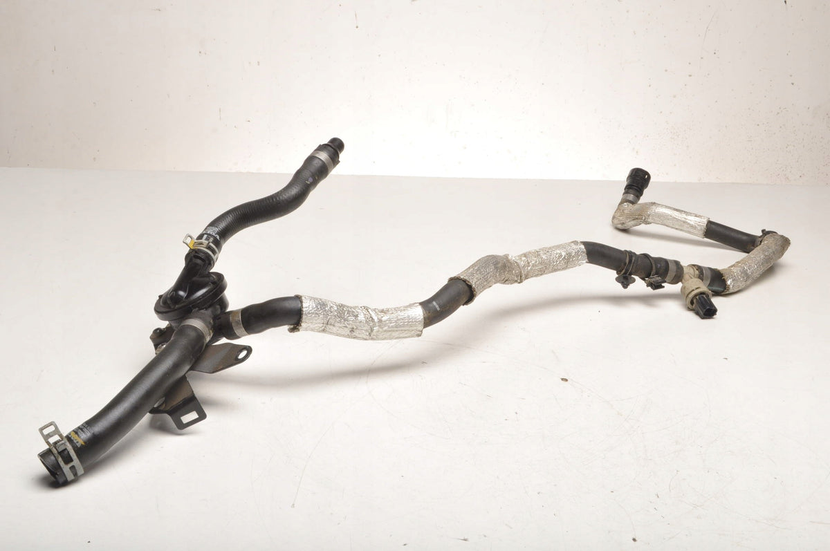 VOLVO S60 III V60 II T6 PIPE WATER LINE 31368325 32222172 31368487