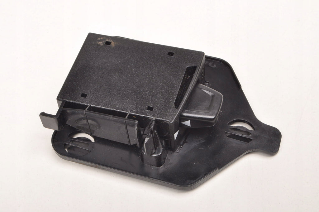 VOLVO S60 III V60 II XC60 II CARD READER 31472308