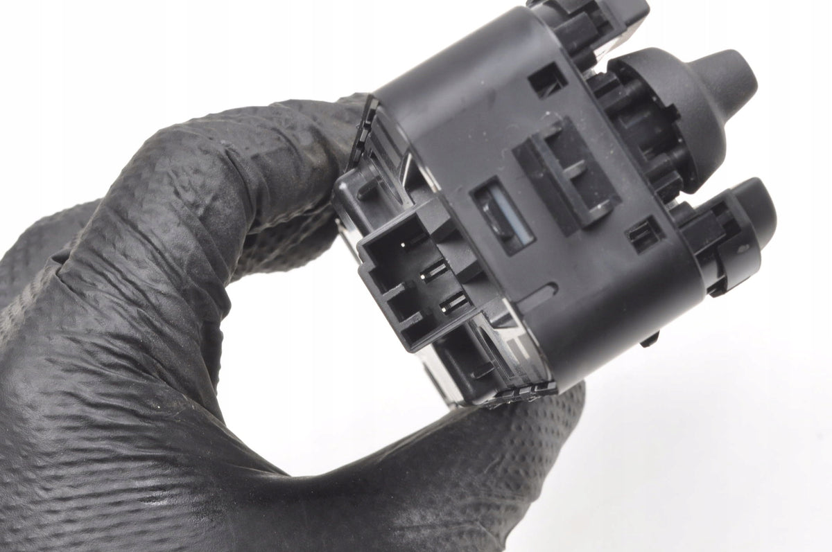VOLVO S60 III V60 II XC60 II PANEL WINDOW SWITCH 31433407
