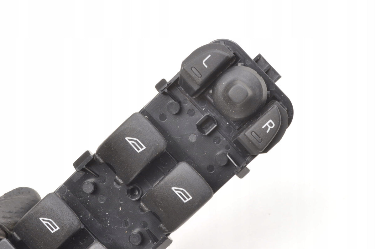 VOLVO S60 III V60 II XC60 II PANEL WINDOW SWITCH 31433407