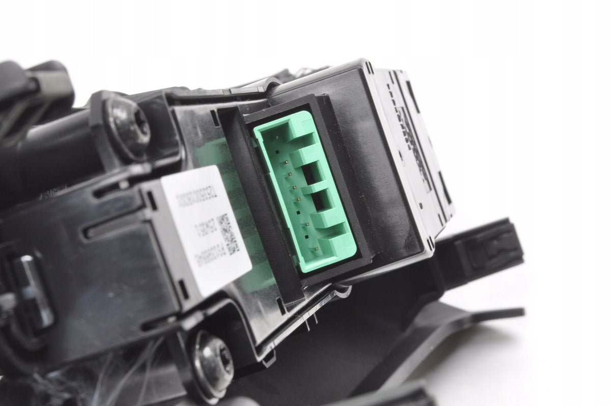 VOLVO S60 III V60 XC60 II EMERGENCY LIGHT SWITCH 2026 31398846