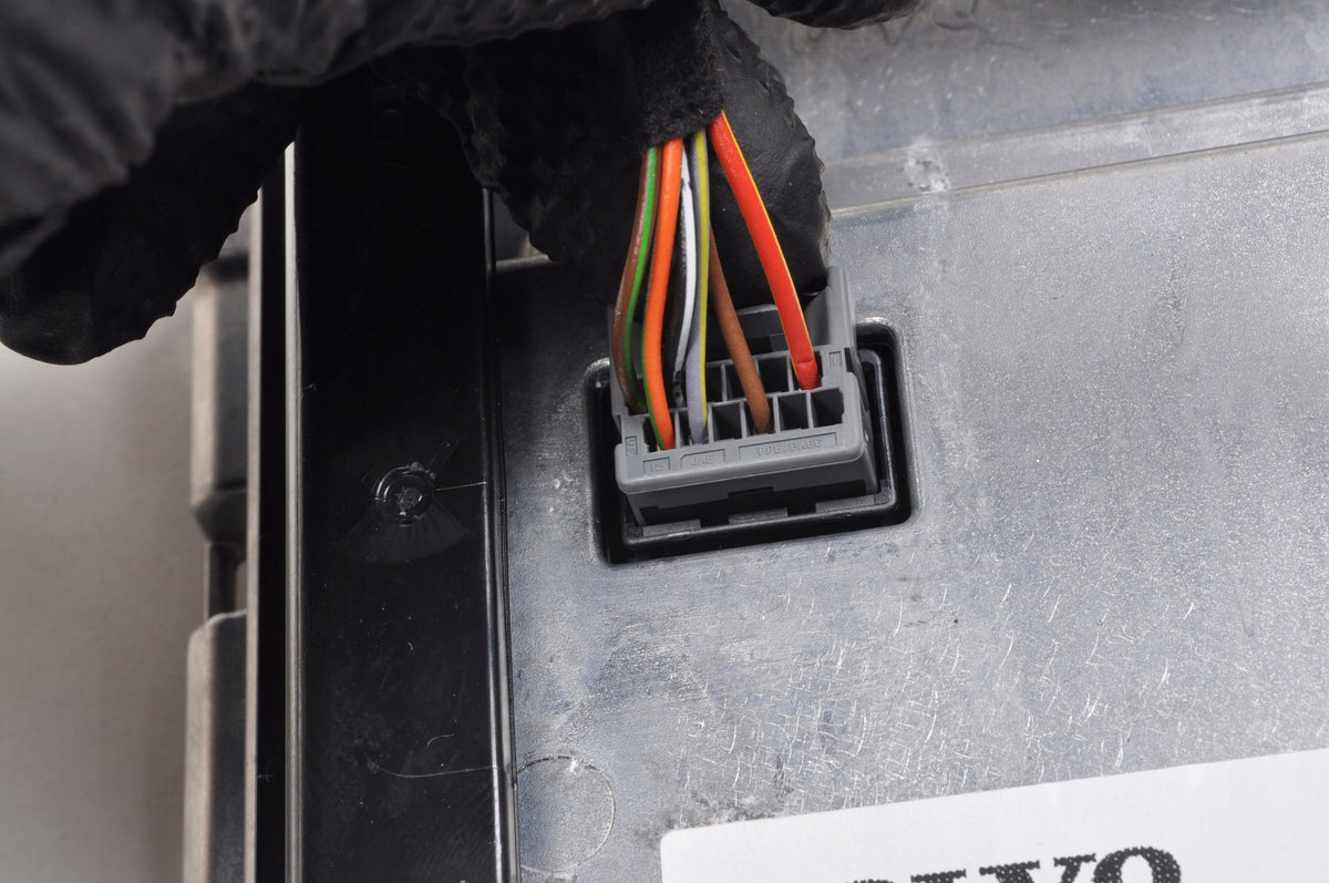 VOLVO S60 III XC40 V60 II DISPLAY NAVIGATION SCREEN 32452266 2025R