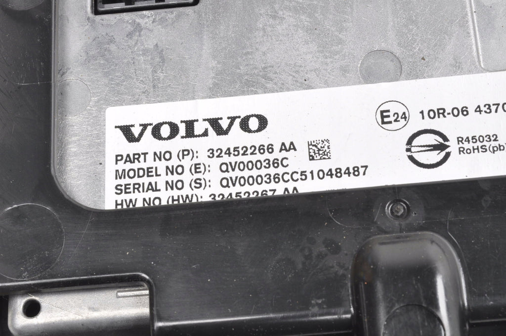 VOLVO S60 III XC40 V60 II DISPLAY NAVIGATION SCREEN 32452266 2026