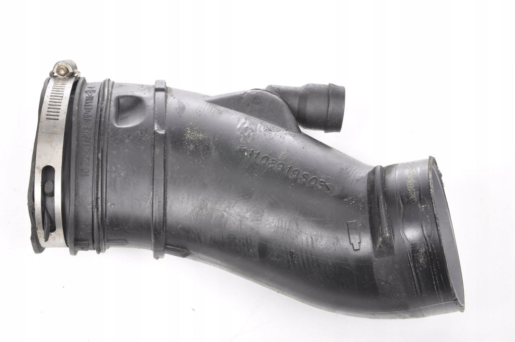 VOLVO S60 V60 1.6 T3 AIR INTAKE PIPE 31370732