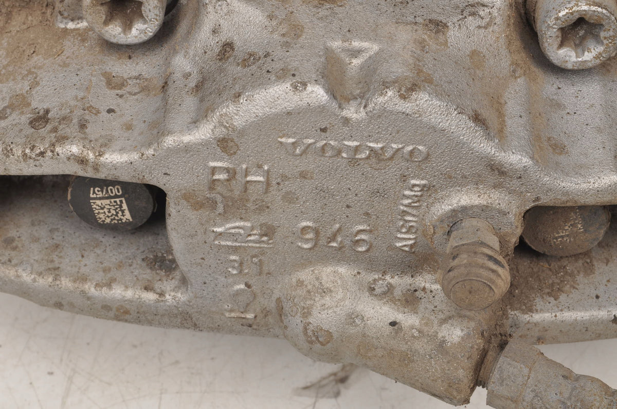 VOLVO S60 V60 2.4 D4 CLAMP RIGHT FRONT 946