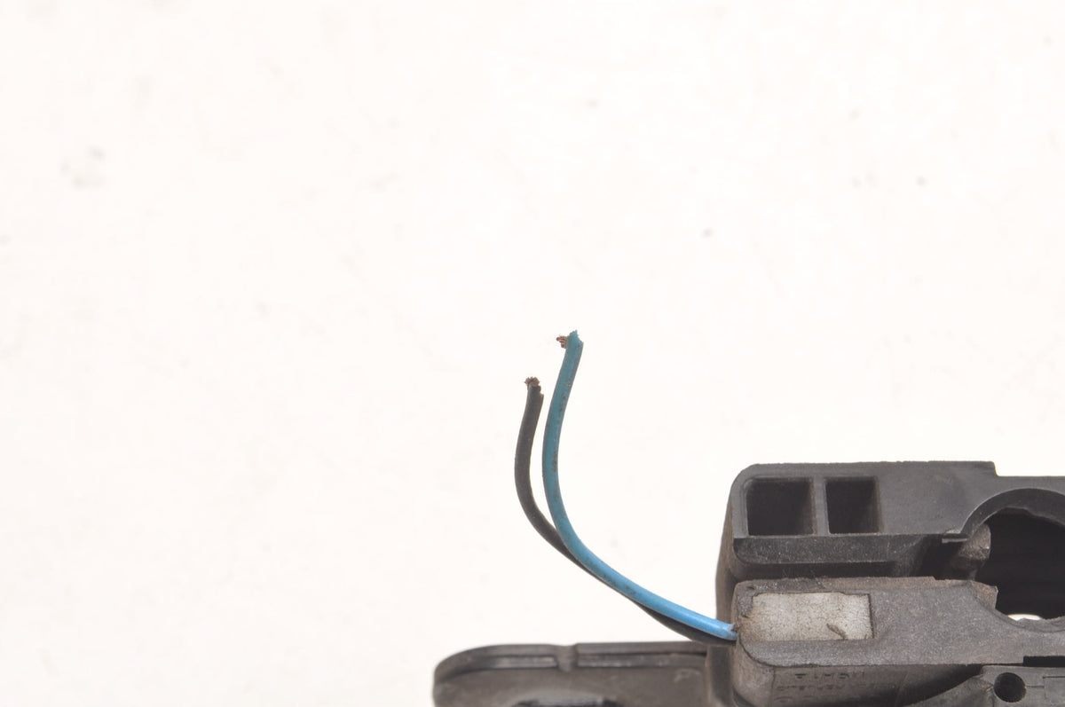 VOLVO S60 V60 FL LIFT LOCK MASK RIGHT 31356006