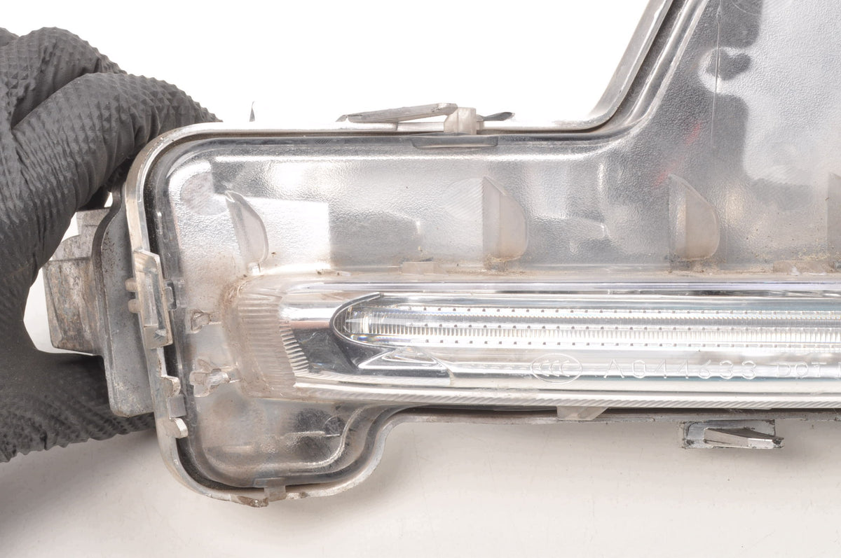 VOLVO S60 V60 LED LAMP RIGHT 31420396
