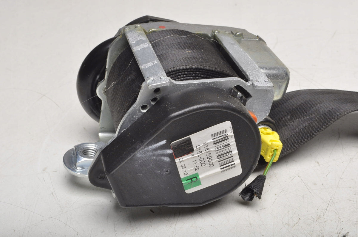VOLVO S60 V60 SEAT BELT RIGHT REAR 2 ROW 39823323