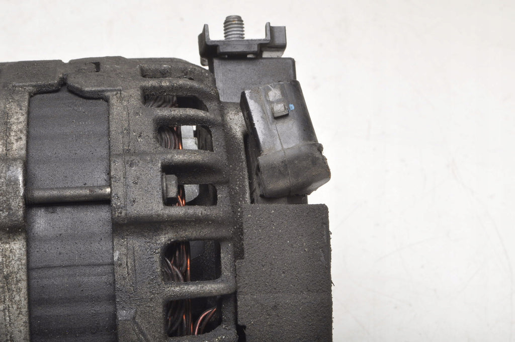 VOLVO S60 V60 XC60 AND 2.4 D5 215KM ALTERNATOR 0125811109