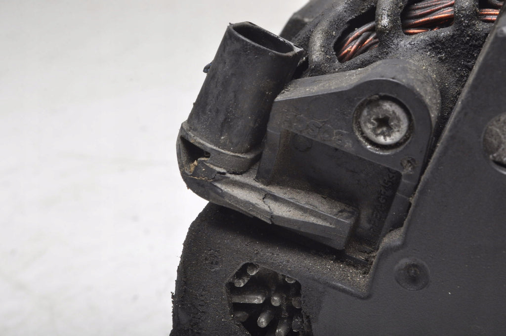 VOLVO S60 V60 XC60 AND 2.4 D5 215KM ALTERNATOR 0125811109
