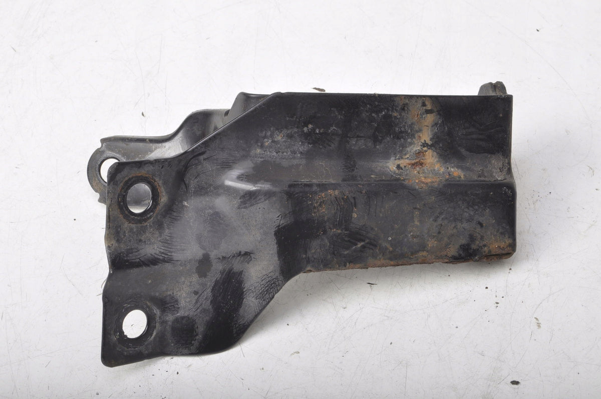 VOLVO S60 V60 XC60 AND RADIATOR MOUNT LEFT