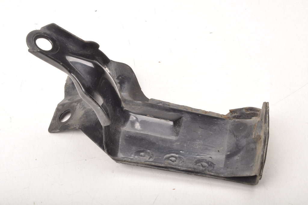 VOLVO S60 V60 XC60 AND RADIATOR MOUNT LEFT