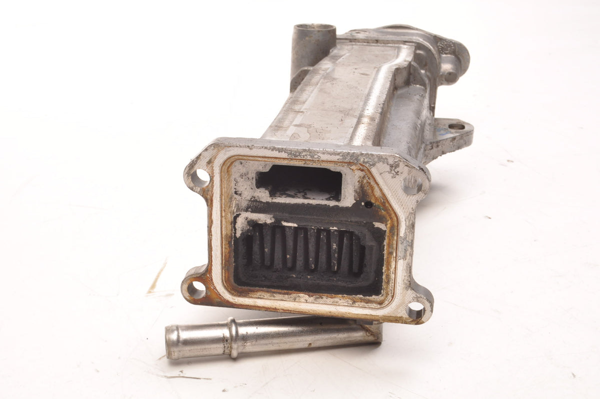 VOLVO S60 V60 XC60 XC70 V70 III 2.4 D5 EXHAUST COOLER 31422235