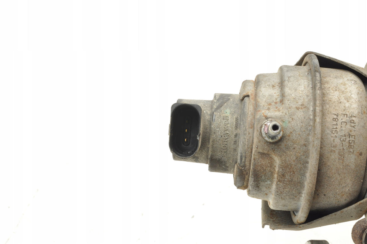VOLVO S60 V60 XC70 III 2.0 D3 136KM TURBOCHARGER TURBINE 31380219