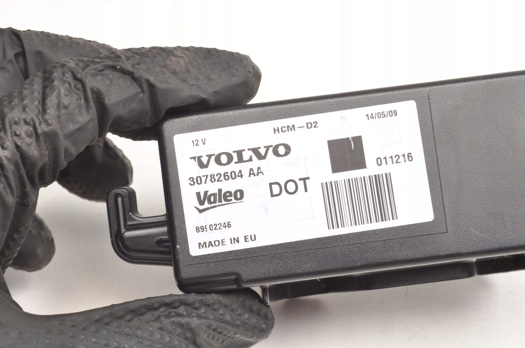 VOLVO S60 V70 XC70 XC90 LAMP TURN MODULE 30782604