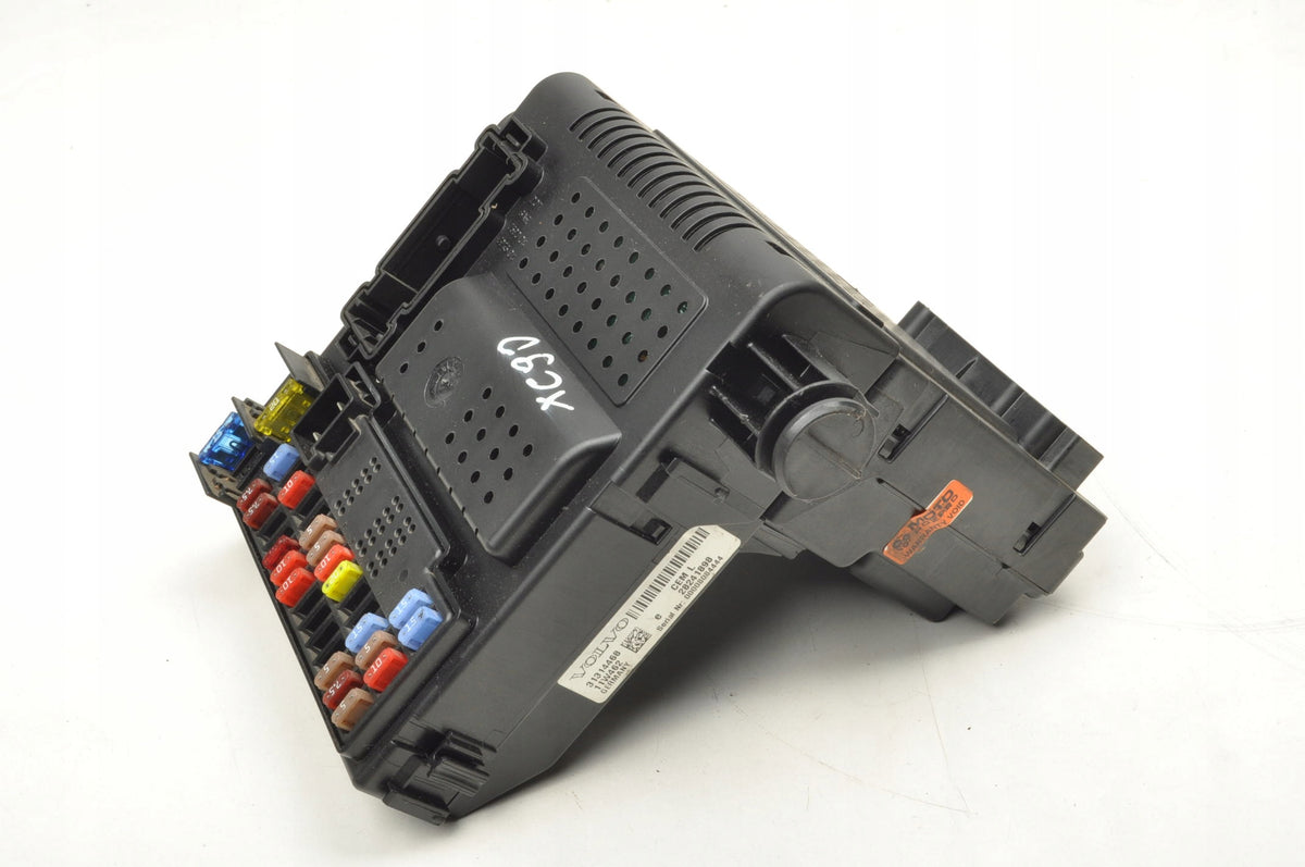 VOLVO S60 V70 XC70 XC90 MODULE CEM 31314468