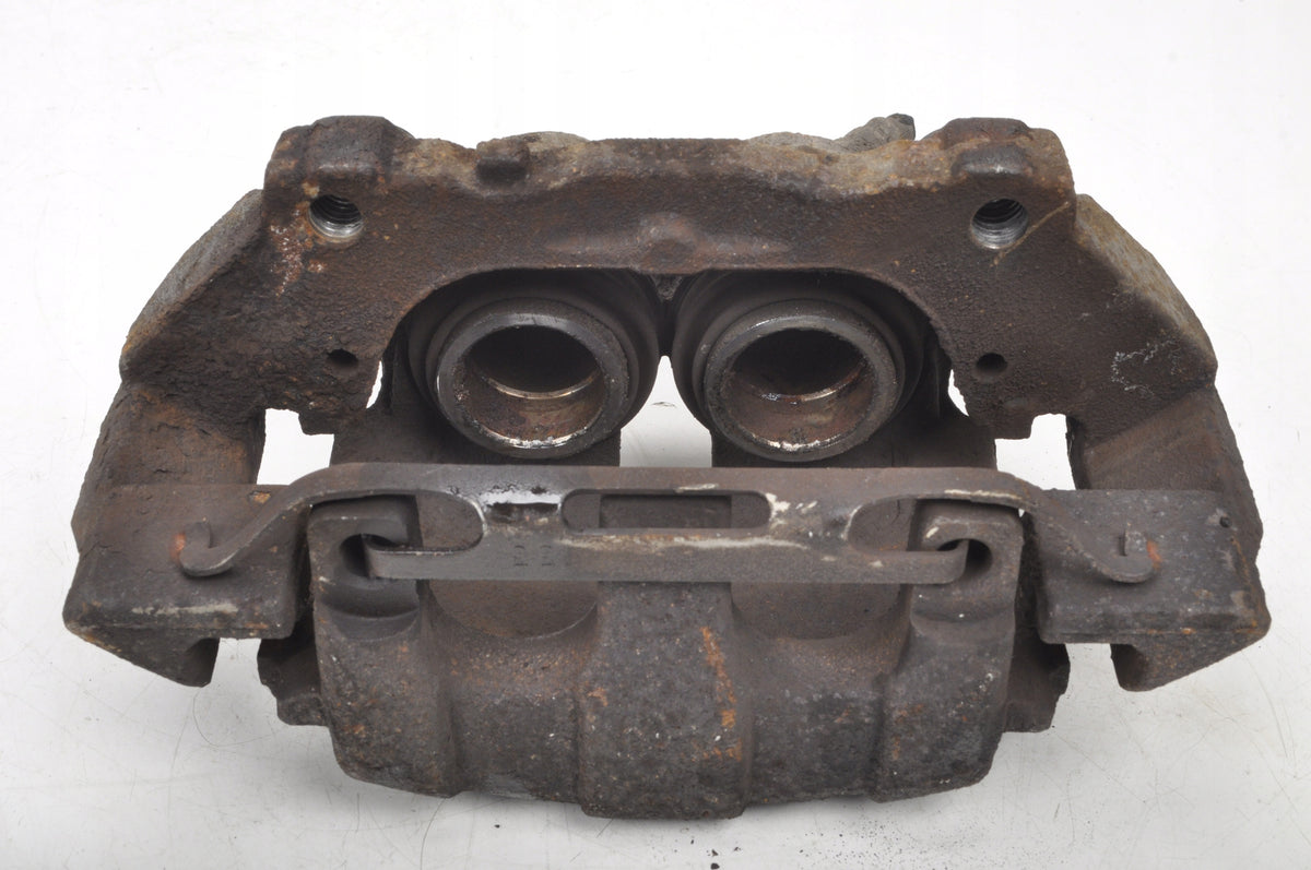 VOLVO S60 XC60 AND 2.4 D5 CLAMP RIGHT FRONT LIFT