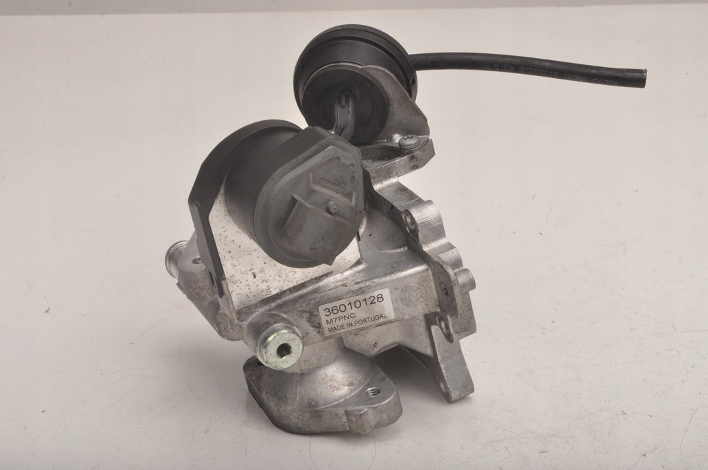 VOLVO S60 XC60 XC70 V70 S80 V40 2.0 D3 D4 - DIESEL VALVE EGR 36010128