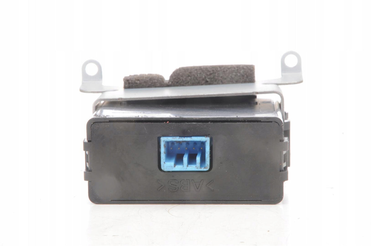 VOLVO S70 V70 AND CENTRAL LOCKING MODULE 9472724
