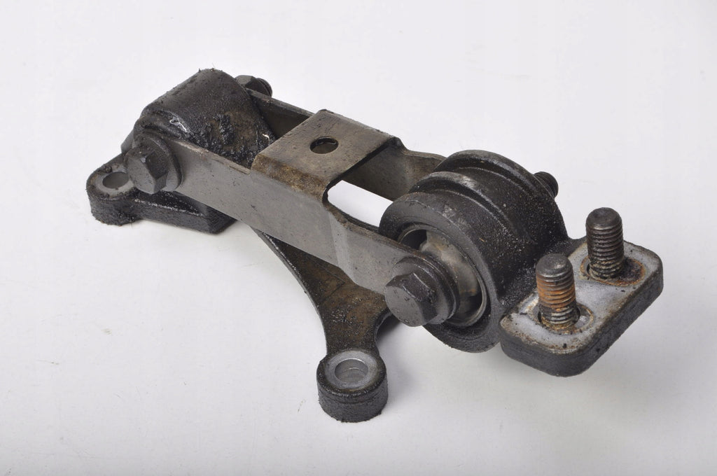 VOLVO S80 AND 2.8 T6 ENGINE PAW BRACKET 9179014