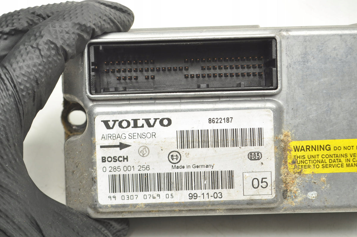 VOLVO S80 AND AIRBAG SENSOR 8622187