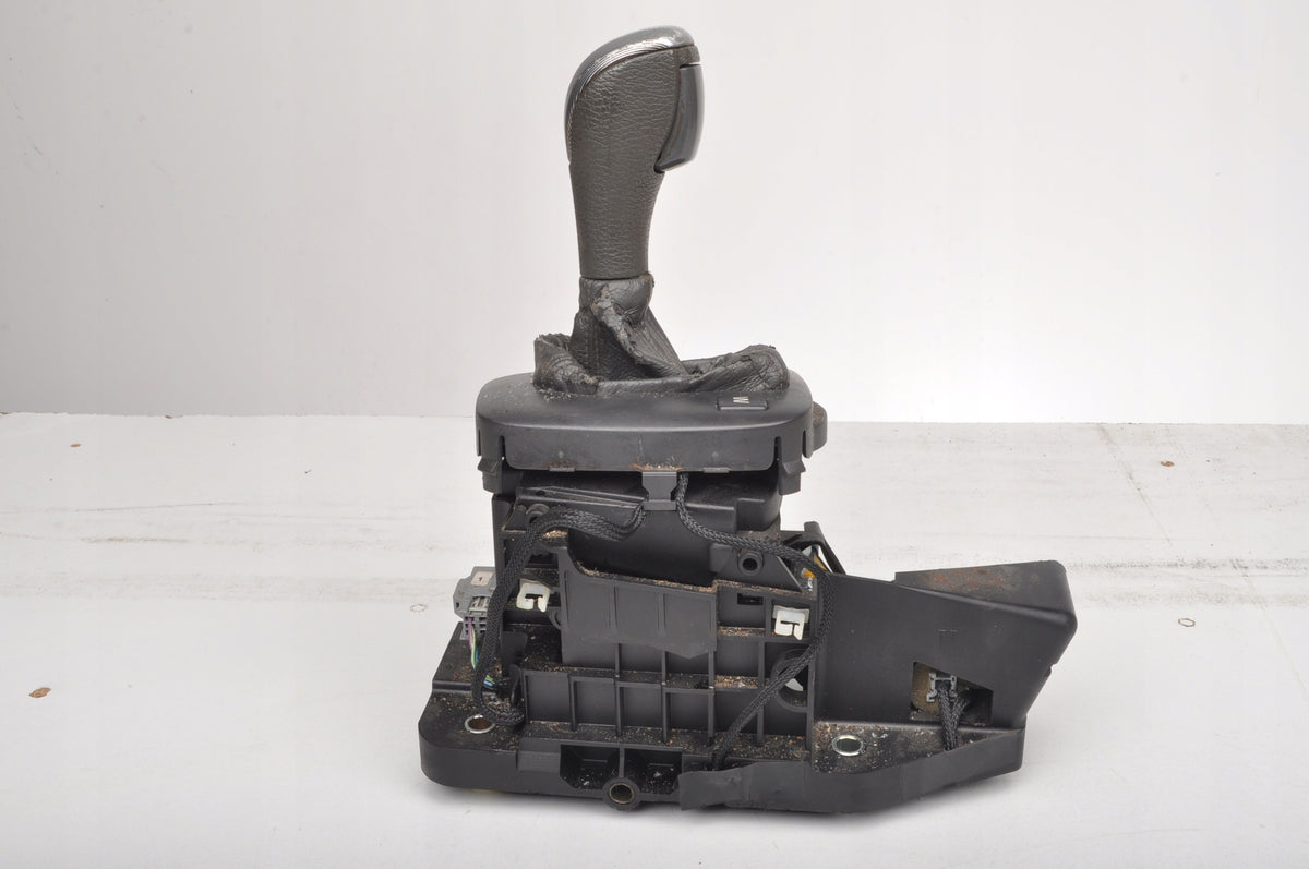 VOLVO S80 AND GEARSHIFT AUTOMATIC 09163742 EUROPE