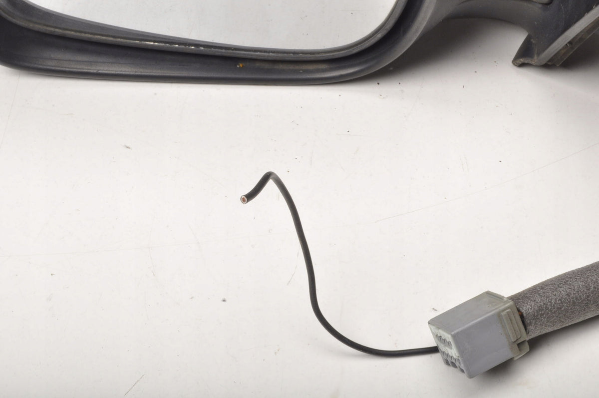 VOLVO S80 AND LEFT ELECTRIC MIRROR 7 PIN 8 CABLES EUROPE